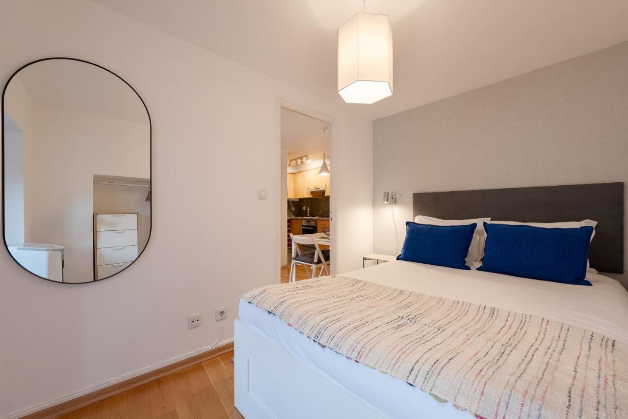 Contemporary Apartment In Chiado 3 Lisboa Екстериор снимка